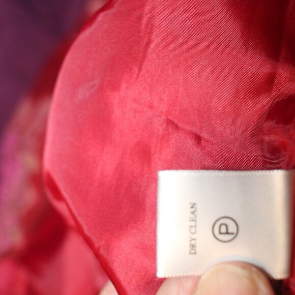 Coldwater Creek Colorful Tapestry 3 button Blazer Size 14 Petiite - Picture 9 of 10